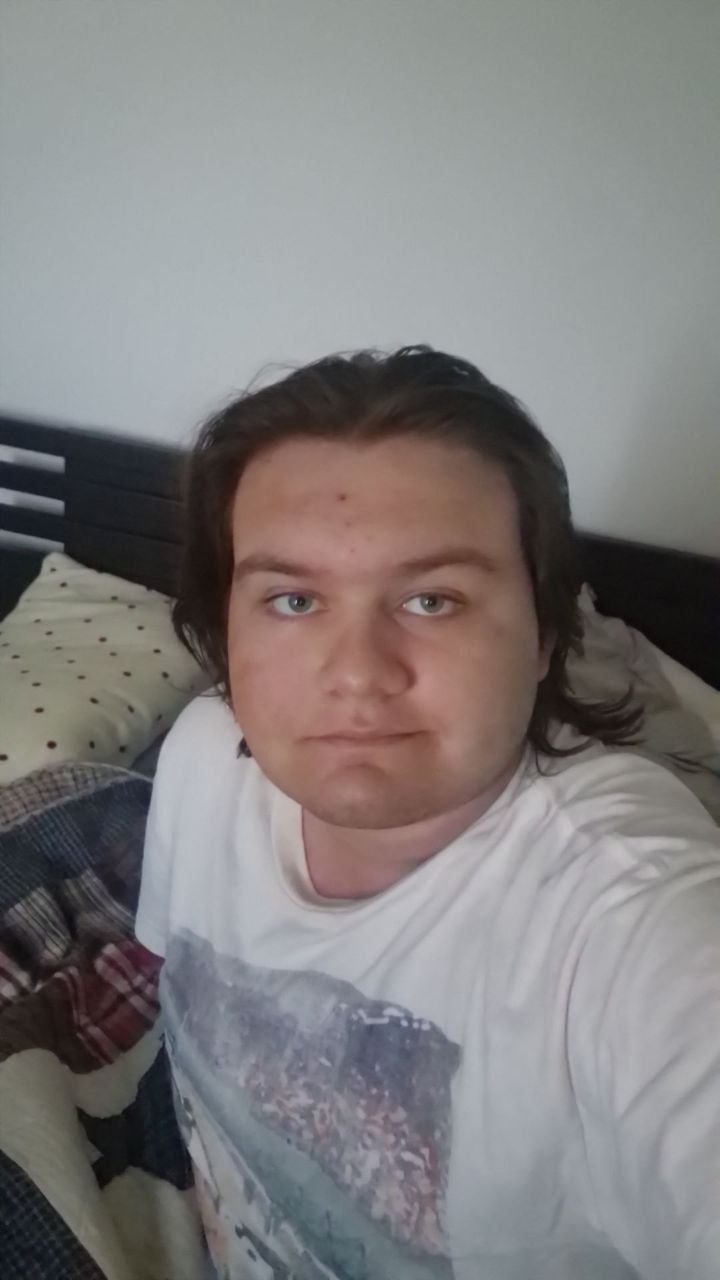 Profil de Achil